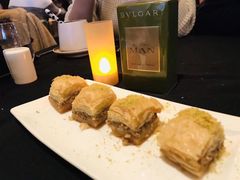 -Efes Turkish & Mediterranean Cuisine 艾菲斯餐厅(陆家嘴店)