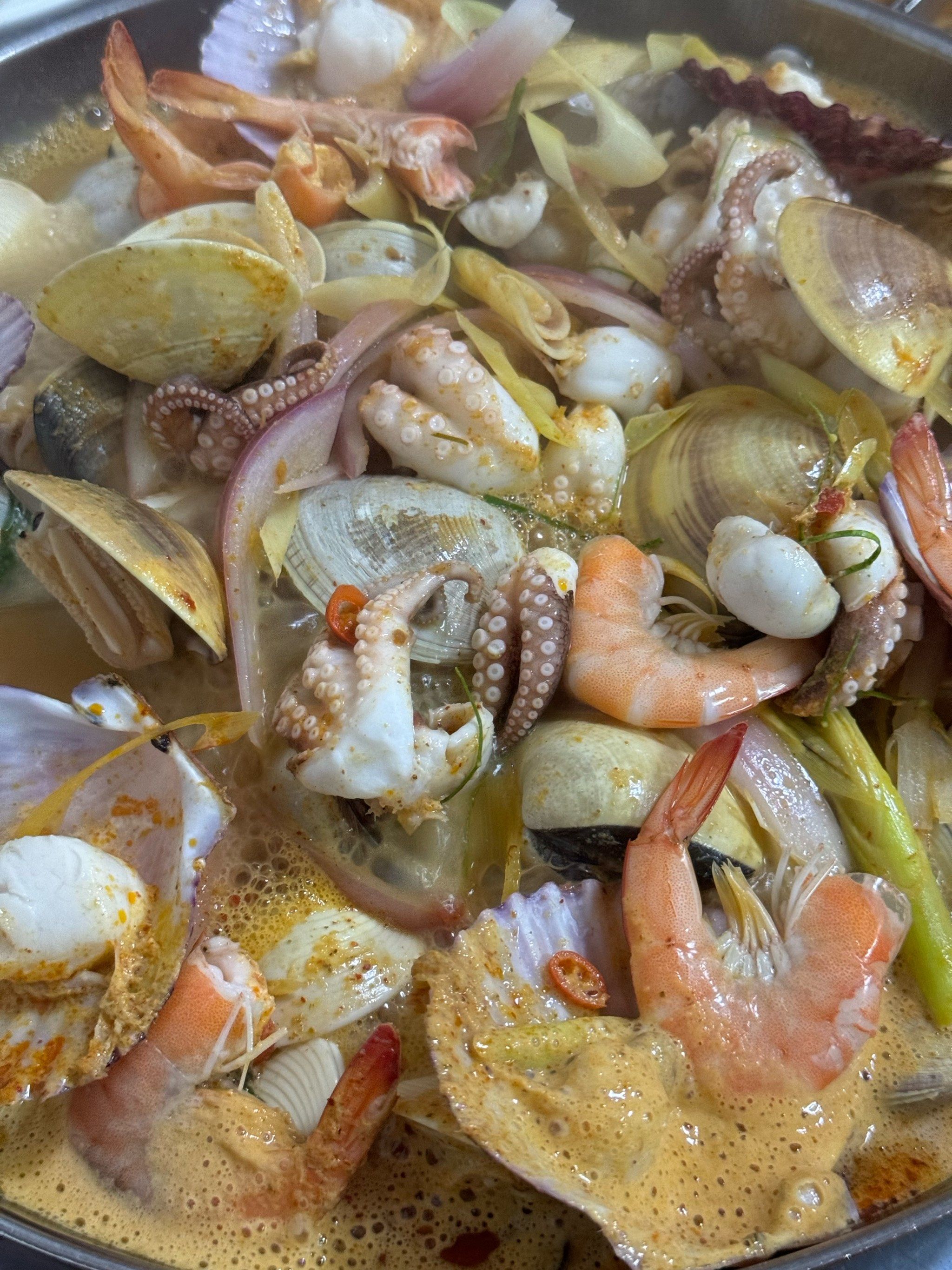海鲜大杂烩😋
