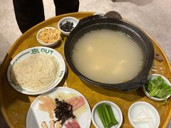 -一坐一忘云南菜(嘉里中心店)