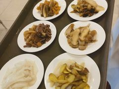 -天宜隆蘑菇宴火锅(石景山旗舰店)