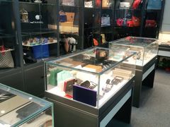-用真奢侈品名表名包回收中心(朝阳万达店)