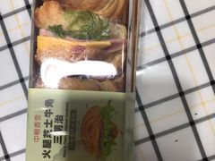 火腿芝士牛角三明治-中粮丰通（北京)食品有限公司
