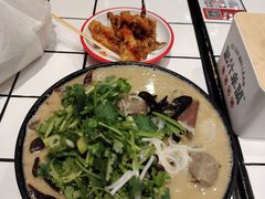 -肥汁米蘭香港米线(长宁来福士店)