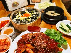 -喇喇排骨火锅·传统韩式脊骨汤(望京西园总店)