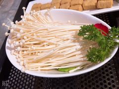-严厨老坛酸菜鱼(吴江万宝店)