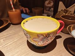 新疆奶茶-耶里夏丽·新疆菜·28年喀什老馆(田林东路店)
