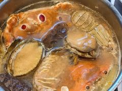 -领鲜活海鲜榴莲自助火锅(东门店)