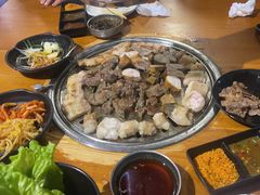 -炽城·烤肉名家(鸿达中央广场店)