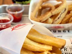 -FATBURGER 特富客汉堡(外交公寓店)