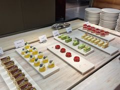 -万荟轩海鲜·粤式点心自助餐厅(蓝海风万怡酒店)