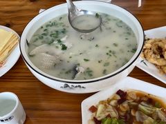 -美顺香食府鱼头老店(雪野湖店)