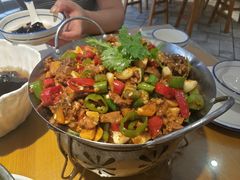 -邻家小馆(银都店)