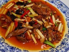 -万重锦·人文川菜馆(骡马市店)