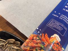 -华府九号海鲜烧烤大排档(龙域店)