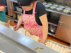 -老谢野馄饨(延安路店)