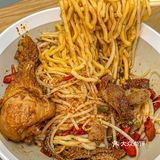 每次来都会点爆肚面和糊汤面 爆肚面的面条很筋道