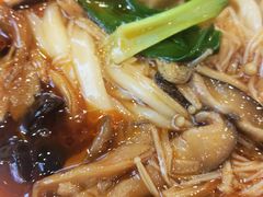 蘑菇素什锦面-晋爱面大同刀削面(白纸坊店)