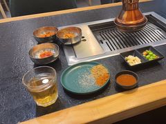 -臻牛烤肉