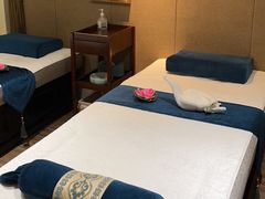 -新盈光·云会所(百丈东路店)