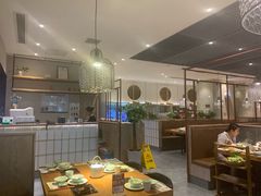 大堂-德香苑脆皮烤鸭·经典(爱融荟城店)