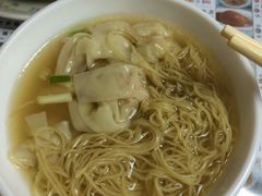 鲜虾云吞面-永华面家