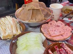 -赵美丽·重庆社区火锅·直营店(火车东站·中豪国际店)