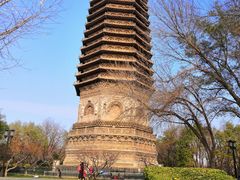 -玲珑塔公园