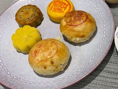 鲜肉月饼-真老大房(南京东路店)