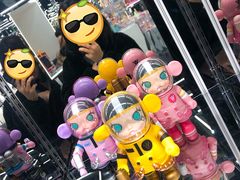 -泡泡玛特POPMART(侨福芳草地店)