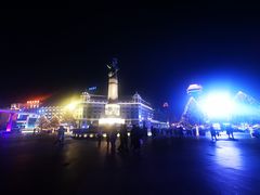 -人民防洪胜利纪念塔