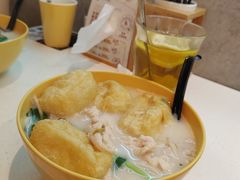 -谭仔米线(皇庭广场店)
