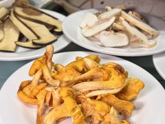 -天宜隆蘑菇宴火锅(石景山旗舰店)