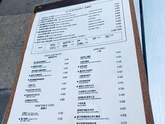 -三勾JJJ Burger&Coffee(梅溪湖店)
