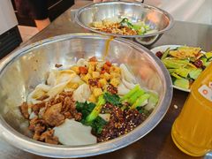 -爱骅裤带面馆(东木头市店)