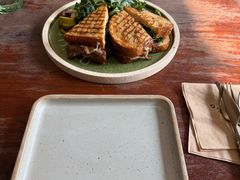 超级牛肉帕尼尼-O'mills Sourdough Bakery&Bistro(永嘉路店)
