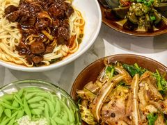 -李与白包子铺(桐梓林店)
