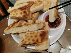 -钵家大院·地道湖北菜(江夏·大花岭店)