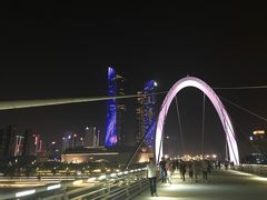 -南京眼步行桥