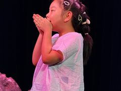 -猴有戏教育戏剧·音乐剧·主持口才·演讲朗诵辩论(环球港华师大校区)