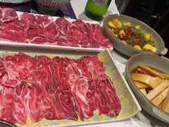 -牛村来人潮汕牛肉火锅(西单店)