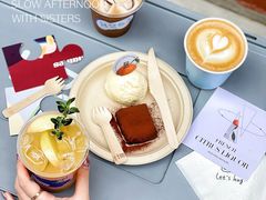 -HUGS coffee(东区店)