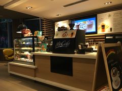 -麦当劳(南京路2店)
