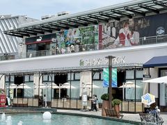 -百联奥特莱斯广场(上海青浦店)