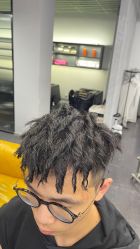 -诗悦发型SALON·圣罗兰店