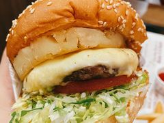 -The Habit Burger Grill 哈比特汉堡(世博店)