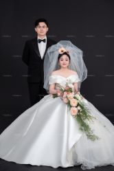 -雪中彩影婚纱摄影·微光艺术中心