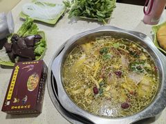 -乙丙丁正宗昭通天麻火腿鸡(总店)