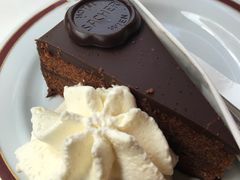 -Cafe Sacher(WIEN)