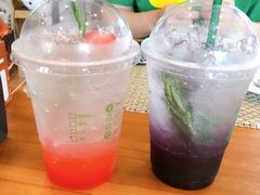 -Chom Cafe and Restaurant