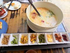 云南过桥米线-熙楼(翠湖店)